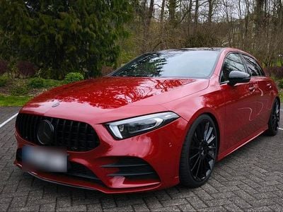 Usata Mercedes A220 AMG line 190 CV (139 kW) 2020 Rosso Berlina