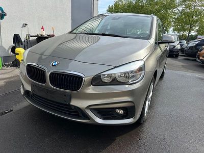 Gebraucht BMW 218 Advantage 136 PS (100 kW) 2017 Silber Kombi