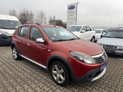 Violet Gebraucht 2009 Dacia Sandero Stepway SUV | 3.999 € (Fairer Preis)