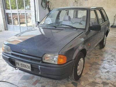 Gebraucht Ford Escort 61 PS (44 kW) 1989 Grau Kombi
