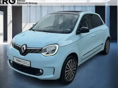 Second-hand Renault Twingo Techno 60 kW (82 CP) 2023 Albastru Hatchback