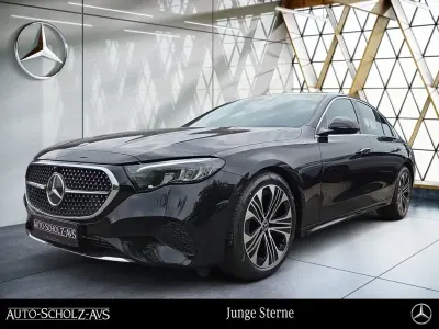 Gebraucht Mercedes E220 Avantgarde 197 PS (144 kW) 2025 Obsidianschwarz metallic Limousine