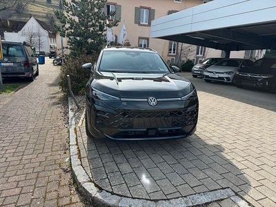 Neu VW T-Roc R-line 150 PS (110 kW) 2026 Schwarz SUV