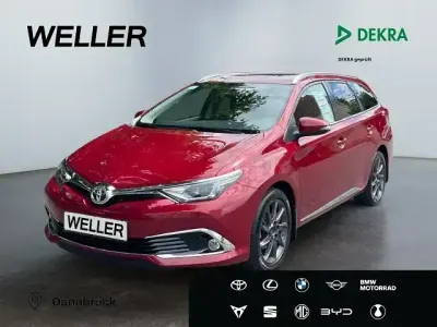 Gebraucht Toyota Auris Touring Sports Executive 116 PS (85 kW) 2017 Rot Kombi