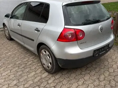 Gebraucht VW Golf IV 101 PS (74 kW) 2004 Grau Limousine