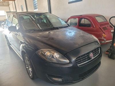 Gebraucht Fiat Croma Dynamic 150 PS (110 kW) 2008 Schwarz Kombi