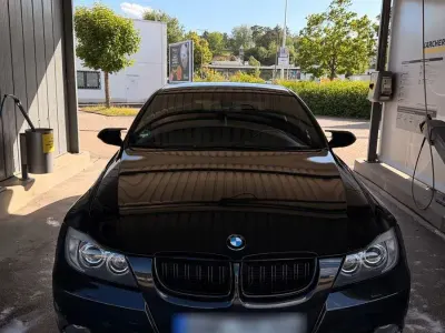 Gebraucht BMW 318 143 PS (105 kW) 2007 Schwarz Limousine