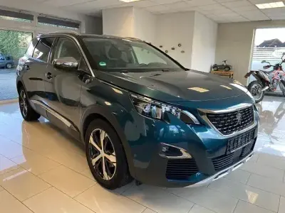 Gebraucht Peugeot 5008 Crossway 165 PS (121 kW) 2018 Blau SUV