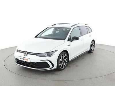 Weiß Gebraucht 2023 VW Golf VIII R-line Kombi | 26.710 € (Superpreis)