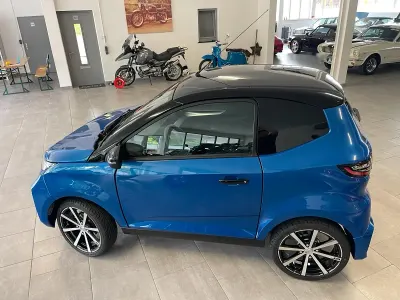 Neu Aixam City GTO 2026 Blau Kleinwagen