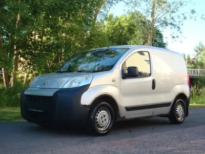 Gebraucht Citroën Nemo 73 PS (53 kW) 2008 Silber Van / Kleinbus