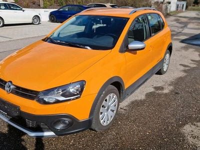 Usata VW Polo Cross 105 CV (77 kW) 2011 Arancione Utilitaria
