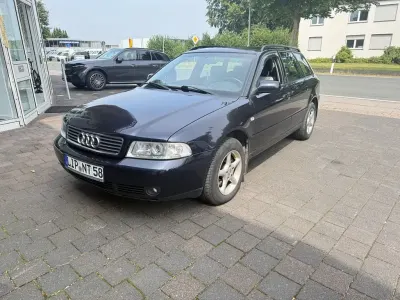 Gebraucht Audi A4 116 PS (85 kW) 2001 Blau Kombi