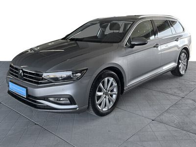 Pyritsilber metallic Gebraucht 2023 VW Passat Elegance Kombi | 29.890 € (Etwas zu teuer)