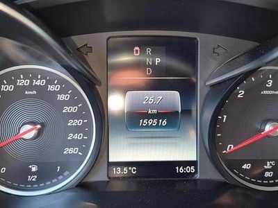 Gebraucht Mercedes V250 Avantgarde Edition 190 PS (139 kW) 2019 Grau Van / Kleinbus