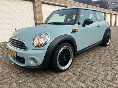 gebraucht Mini ONE 2016, 128tkm, 3e hand, scheckheftgepflegt