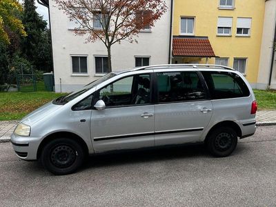 VW Sharan