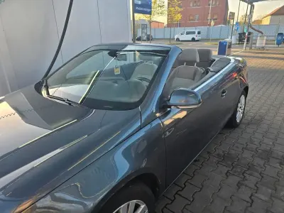 Gebraucht VW Eos 140 PS (102 kW) 2007 Grau Cabrio
