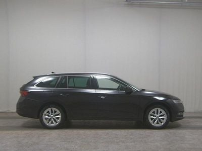 Usata Skoda Octavia Style 150 CV (110 kW) 2022 Nero Station wagon