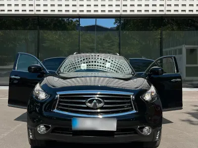 Gebraucht Infiniti Fx30 238 PS (175 kW) 2013 Schwarz SUV
