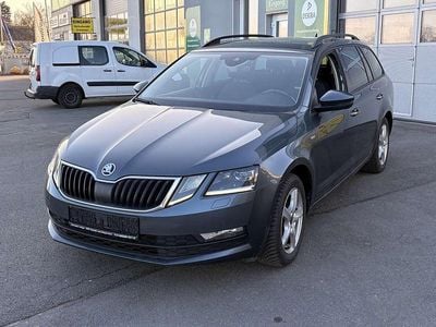 Gebraucht Skoda Octavia Soleil 150 PS (110 kW) 2020 Quarzgrau metallic Kombi