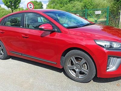 Rot Gebraucht 2021 Hyundai Ioniq Kleinwagen | 16.400 € (Fairer Preis)