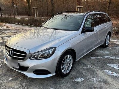 Silber Gebraucht 2017 Mercedes E220 Night Kombi | 18.900 € (Fairer Preis)