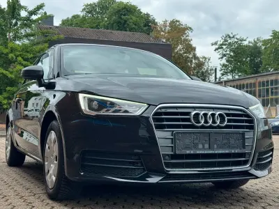 Gebraucht Audi A1 Basis 95 PS (69 kW) 2016 Schwarz Kleinwagen