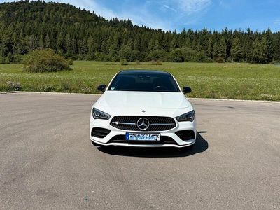 Mercedes CLA200