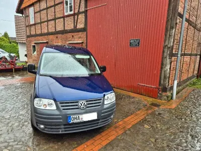 Gebraucht VW Caddy Team 109 PS (80 kW) 2010 Blau Van / Kleinbus