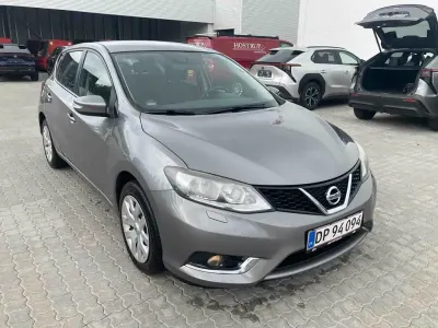 Gebraucht Nissan Pulsar Tekna 116 PS (85 kW) 2015 Grau Kleinwagen