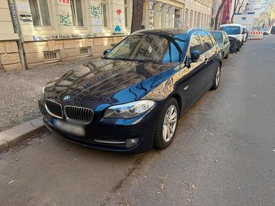 Gebraucht BMW 525 2010 Blau Kombi