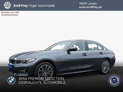 BMW 330e