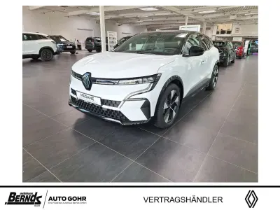 Gebraucht Renault Megane E-Tech Komfort 160 kW (218 PS) 2026 Arktisweiß/dach in blackpear Limousine