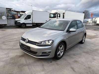 Gebraucht VW Golf VII Comfortline 110 PS (80 kW) 2015 Grau Limousine