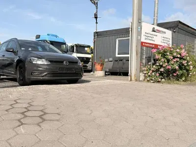 Gebraucht VW Golf VII Trendline 116 PS (85 kW) 2019 Grau Kombi