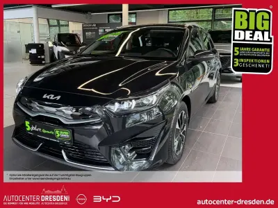 Gebraucht Kia Ceed Sportswagon Spirit 141 PS (103 kW) 2022 (1k) zilinaschwarz met. Kombi