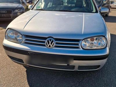 VW Golf IV
