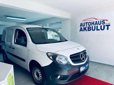 Mercedes Citan 109