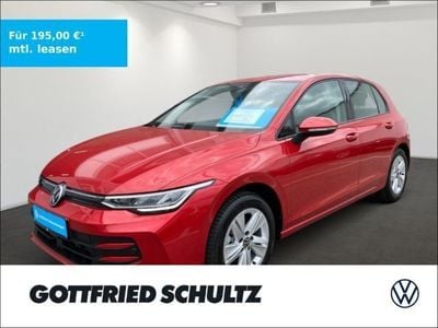 Kings red metallic Gebraucht 2024 VW Golf VIII Life Limousine | 23.450 € (Guter Preis)