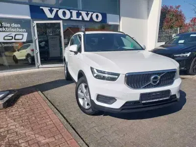 Usata Volvo XC40 150 CV (110 kW) 2019 Bianco SUV