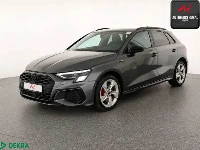 Gebraucht Audi A3 S-Line 245 PS (180 kW) 2023 Daytonagrau perleffekt Limousine
