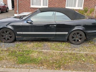 Mercedes CLK230