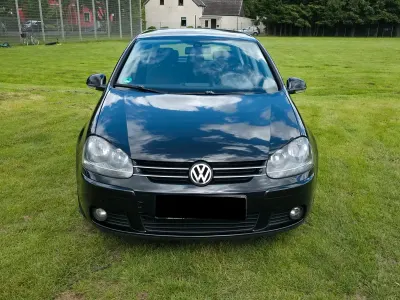 Gebraucht VW Golf V Edition 75 PS (55 kW) 2008 Schwarz Kleinwagen
