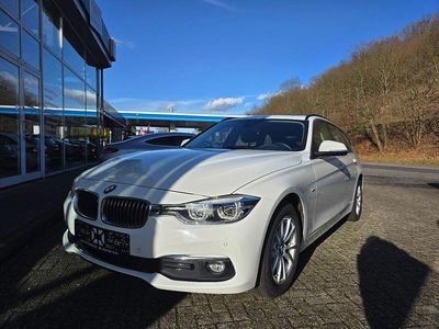 Gebraucht BMW 320 Luxury Line 190 PS (139 kW) 2015 Weiß Kombi