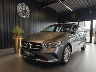 Gebraucht Mercedes B180 Progressive 136 PS (100 kW) 2019 Grau Kleinwagen
