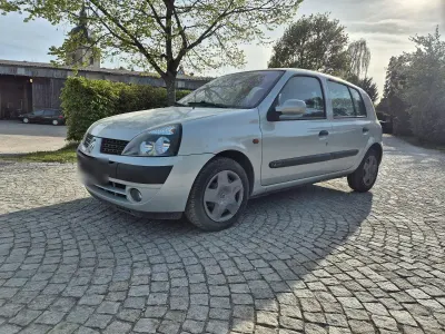Brugt Renault Clio II 98 HK (72 kW) 2001 Sølv Sedan