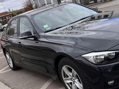 Gebraucht BMW 318 136 PS (100 kW) 2016 Schwarz Limousine