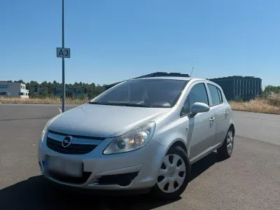Gebraucht Opel Corsa 80 PS (58 kW) 2008 Silber Kleinwagen