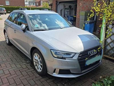 Second-hand Audi A3 Sport 116 CP (85 kW) 2017 Argintiu Break